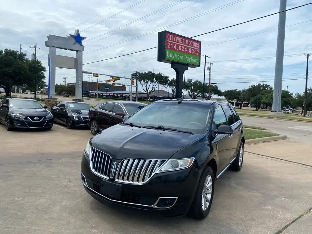 2013 Lincoln MKX FWD's photo