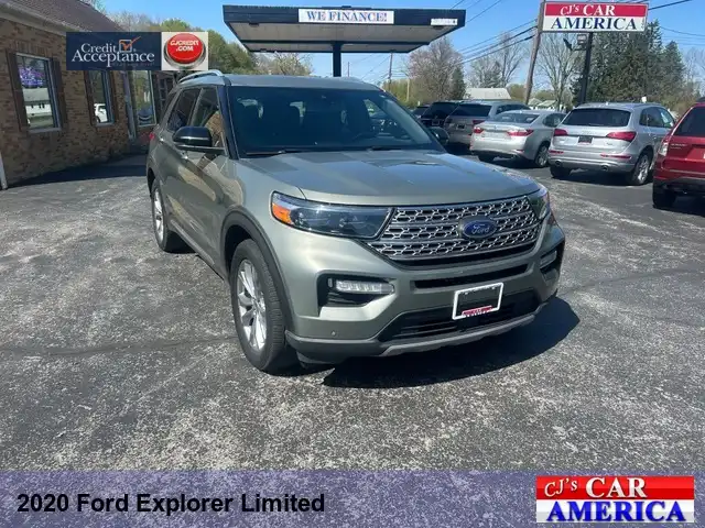 2020 Ford Explorer Limited 4WD's photo
