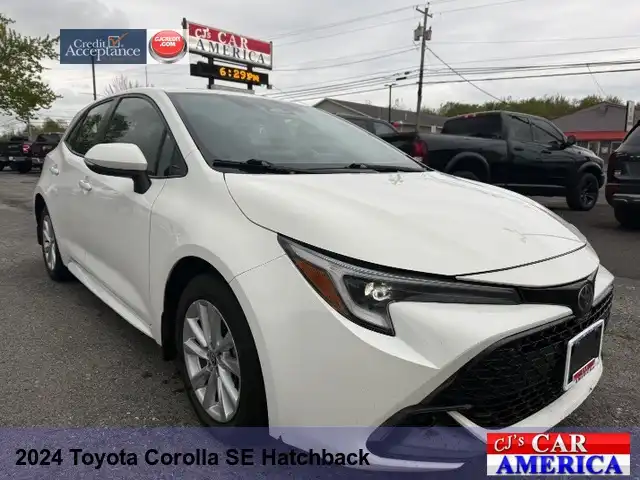 2024 Toyota Corolla SE CVT's photo