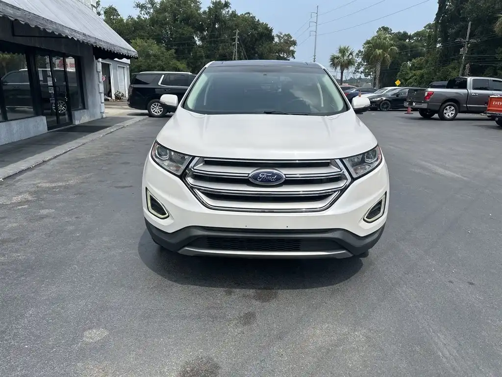 2015 Ford Edge Titanium's photo