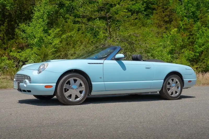2003 Ford Thunderbird Premium's photo