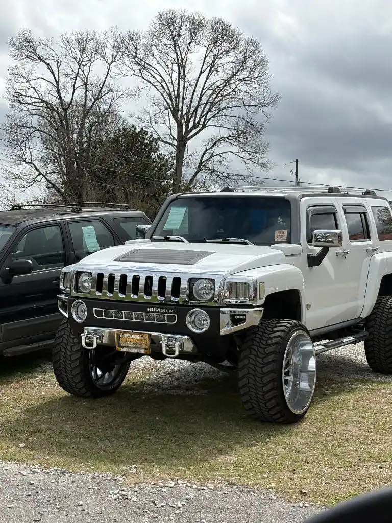 2006 Hummer H3 SUV's photo