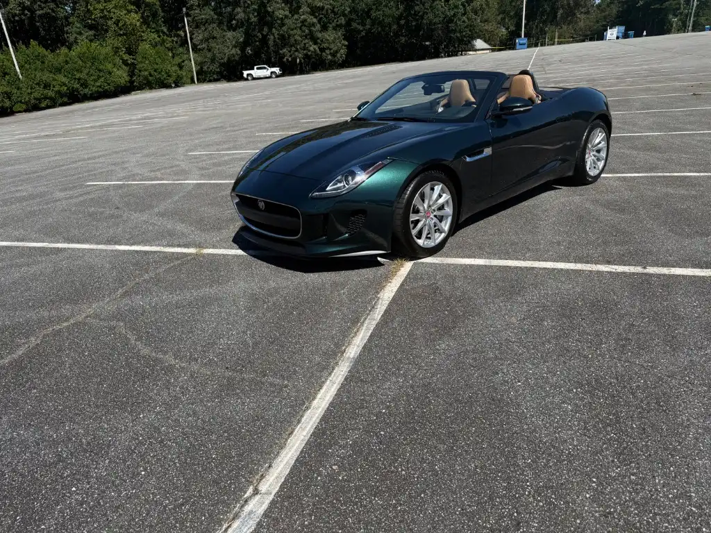 2016 Jaguar F-TYPE Convertible Manual's photo