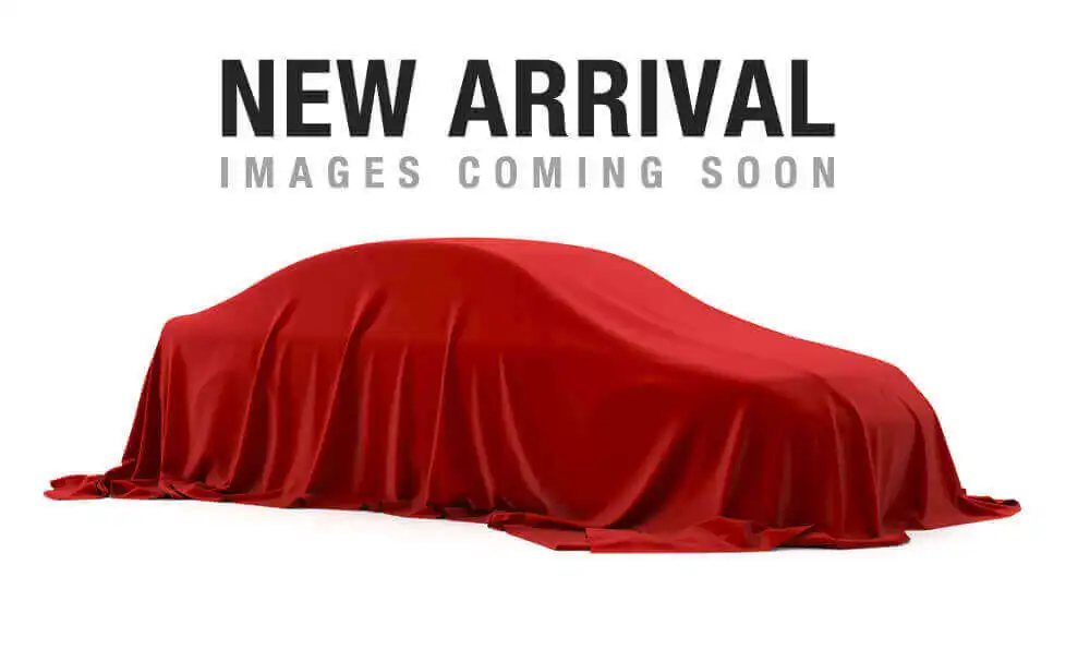 2026 Chrysler Voyager LX's photo