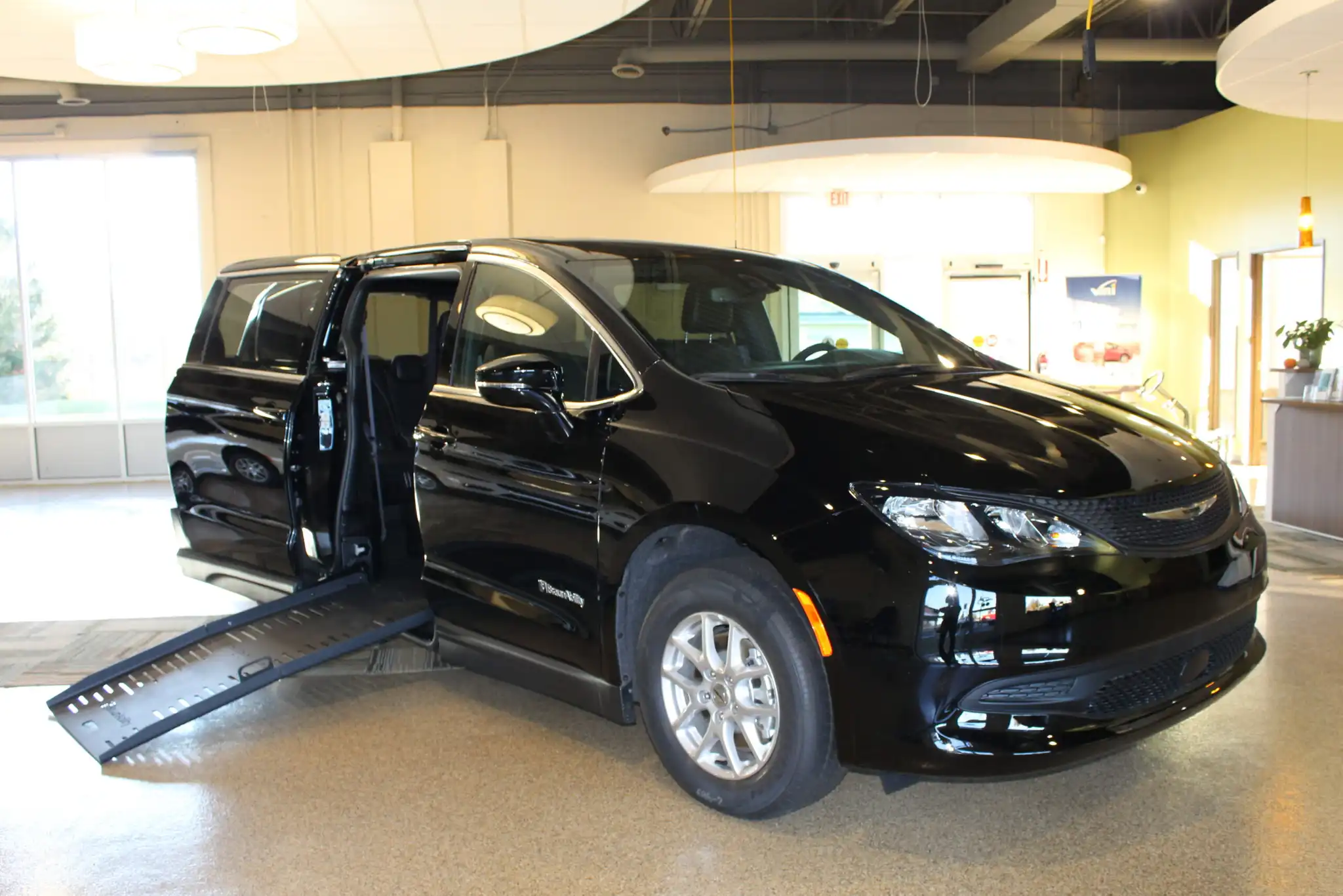 2025 Chrysler Voyager LX's photo