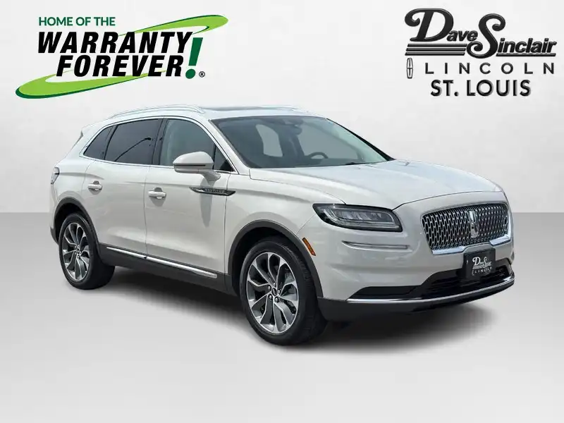 2023 Lincoln Nautilus Reserve FWD's photo