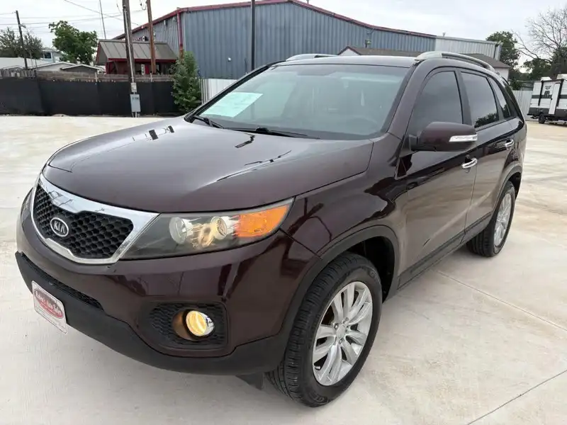 2011 Kia Sorento EX AT's photo