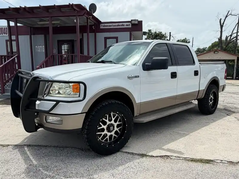 2005 Ford F-150 King Ranch 4x4 SuperCrew's photo