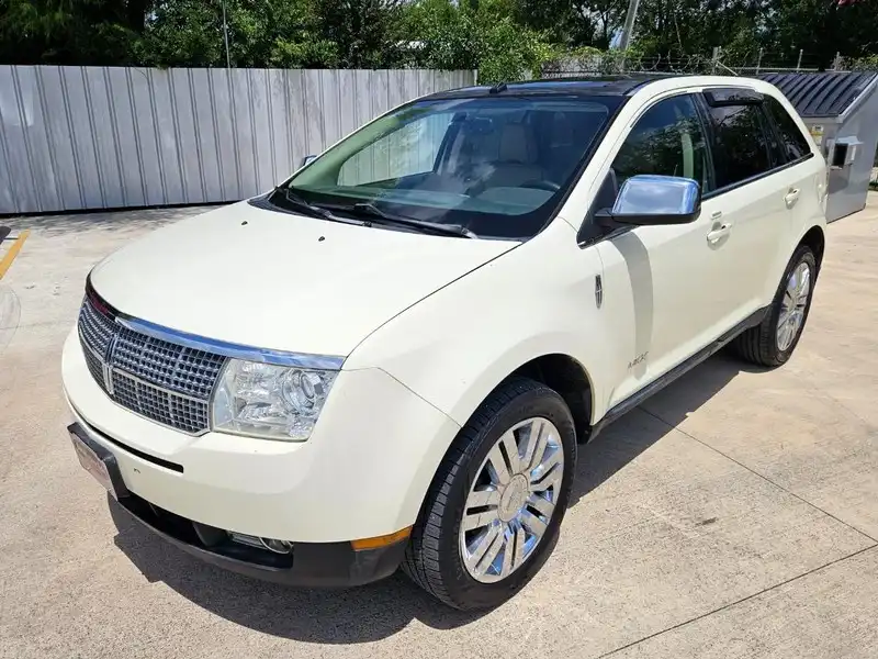 2008 Lincoln MKX FWD's photo