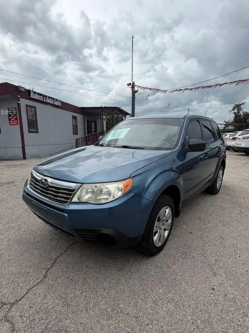 2010 Subaru Forester 2.5X AT's photo