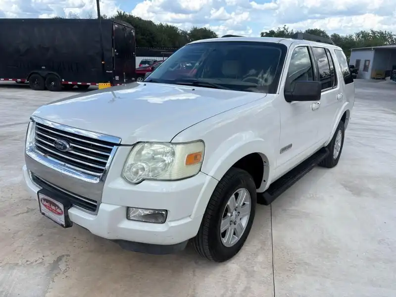 2008 Ford Explorer 4.0 XLT's photo