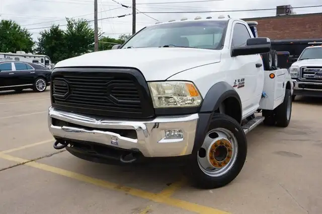 2015 RAM 4500 SLT Regular Cab SWB DRW 145" WB's photo