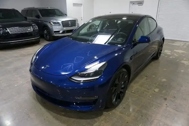 2021 Tesla Model 3 Performance Dual Motor All-Wheel Drive's photo