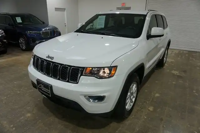 2018 Jeep Grand Cherokee Laredo's photo