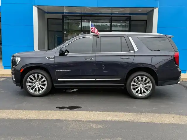 2023 GMC Yukon 4WD Denali's photo