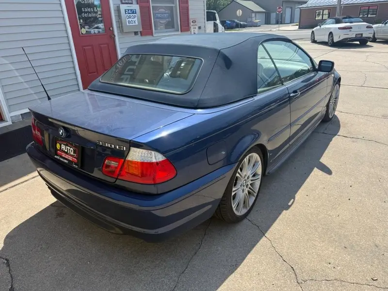 2005 BMW 3 Series 330Cic photo 3
