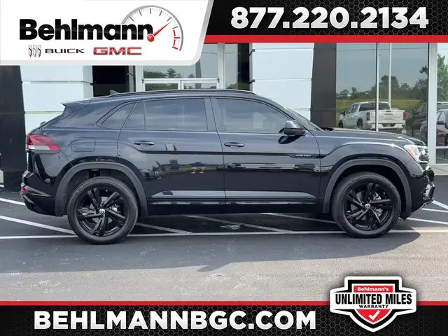 2025 Volkswagen Atlas Cross Sport 2.0T SEL R-Line 4MOTION's photo