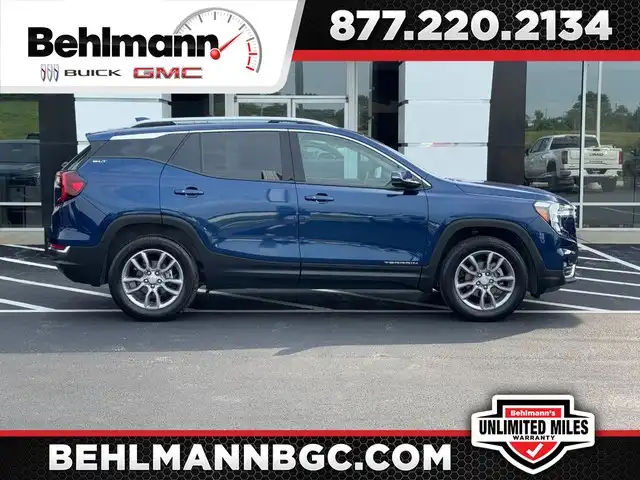 2023 GMC Terrain SLT AWD's photo