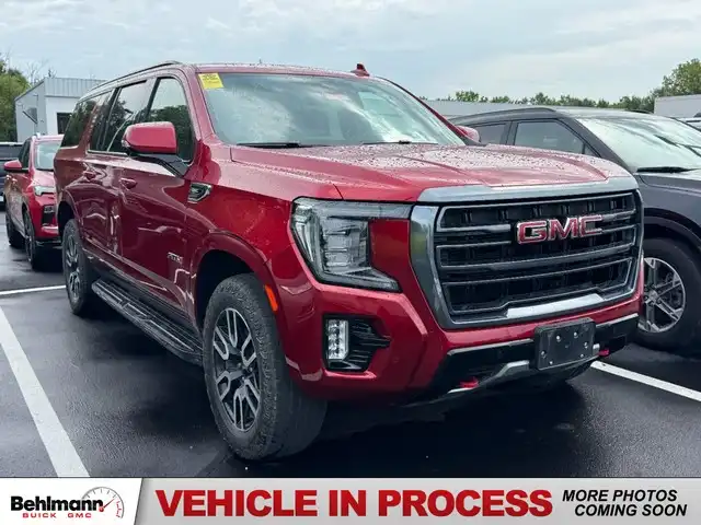 2023 GMC Yukon 4WD AT4's photo