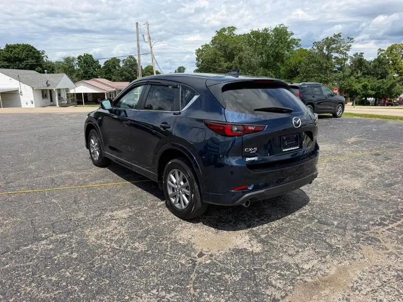 2025 Mazda CX-5 S Select Package Auto AWD photo 3