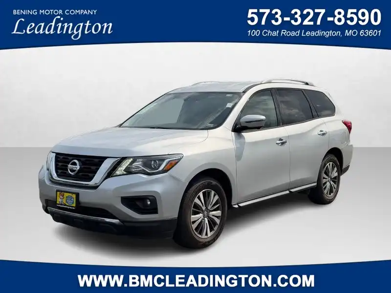 2020 Nissan Pathfinder SL 4WD's photo