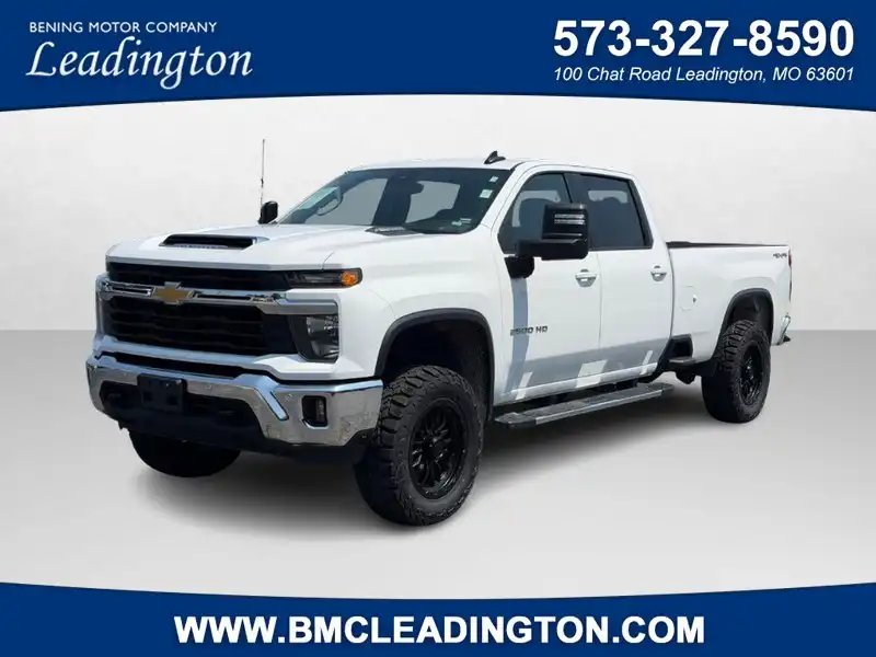2025 Chevrolet Silverado HD LT 4WD Crew Cab Long Box's photo