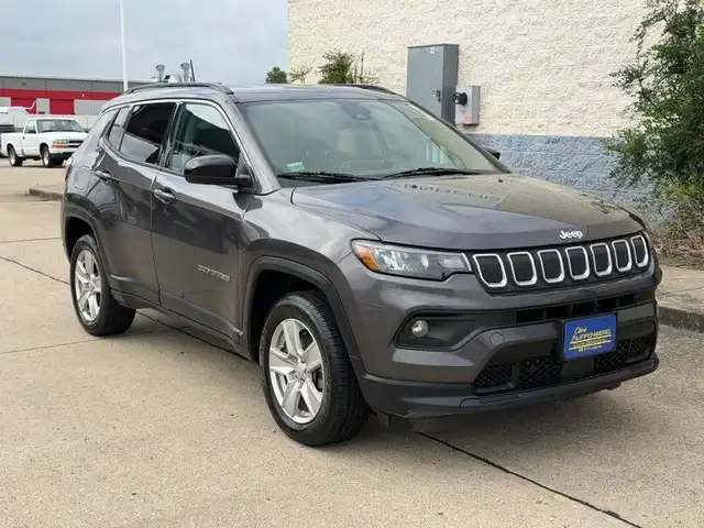 2022 Jeep Compass Latitude 4X4's photo