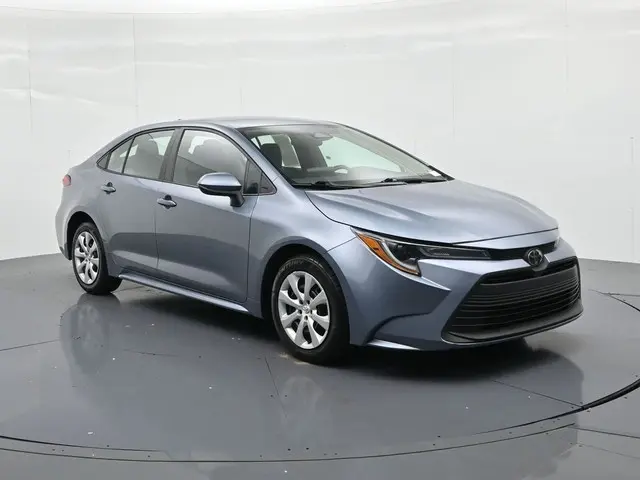 2024 Toyota Corolla LE CVT photo 4