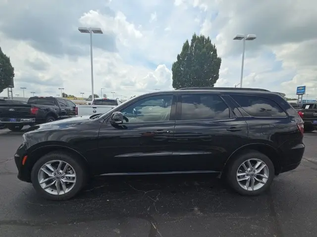 2024 Dodge Durango GT Plus AWD photo 3