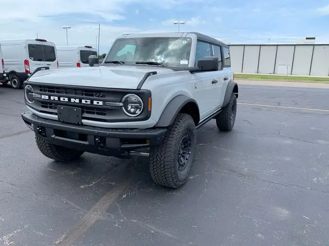 2026 Ford Bronco Big Bend 4x4 photo 1
