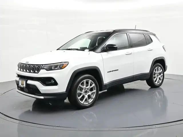 2025 Jeep Compass Limited 4X4's photo