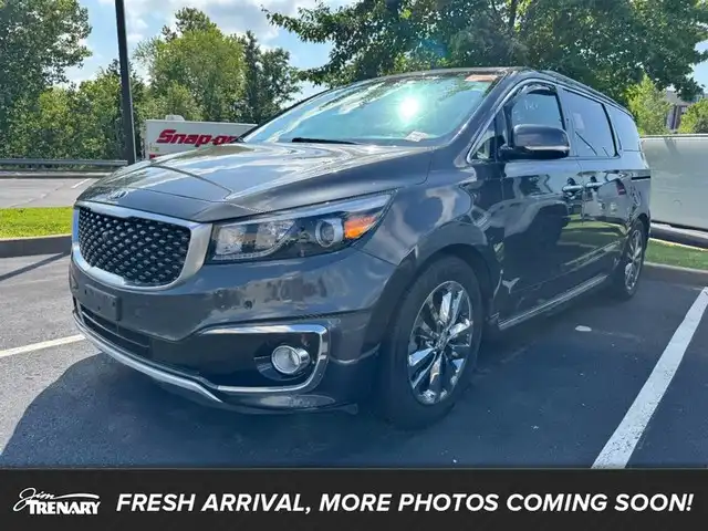 2018 Kia Sedona SX Limited's photo