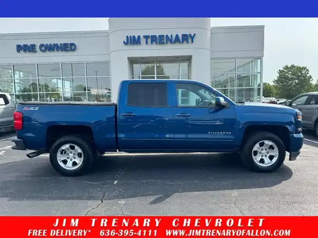 2016 Chevrolet Silverado 1500 LT 4X4 Crew Cab Standard Box's photo