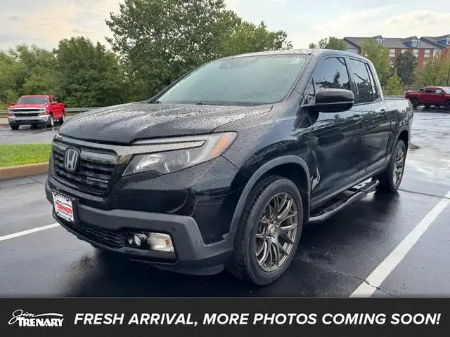 2019 Honda Ridgeline Black Edition's photo