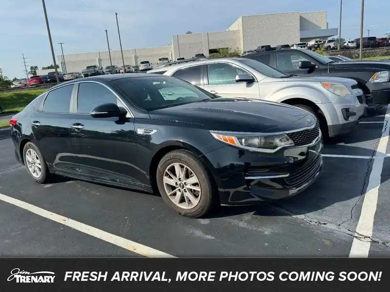 2018 Kia Optima LX AT's photo