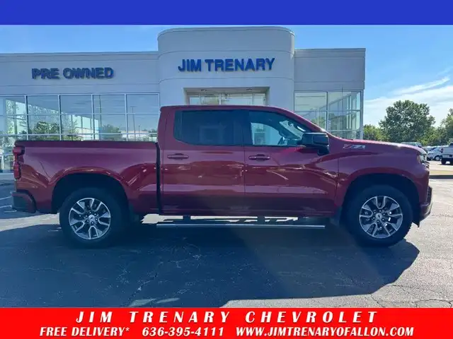 2022 Chevrolet Silverado 1500 RST 4X4 Crew Cab Short Box's photo