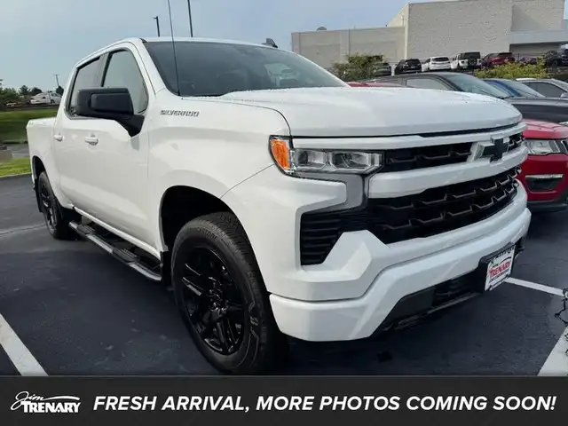 2022 Chevrolet Silverado 1500 RST 4X4 Crew Cab Short Box's photo