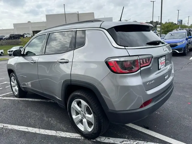 2018 Jeep Compass Latitude 4WD photo 5