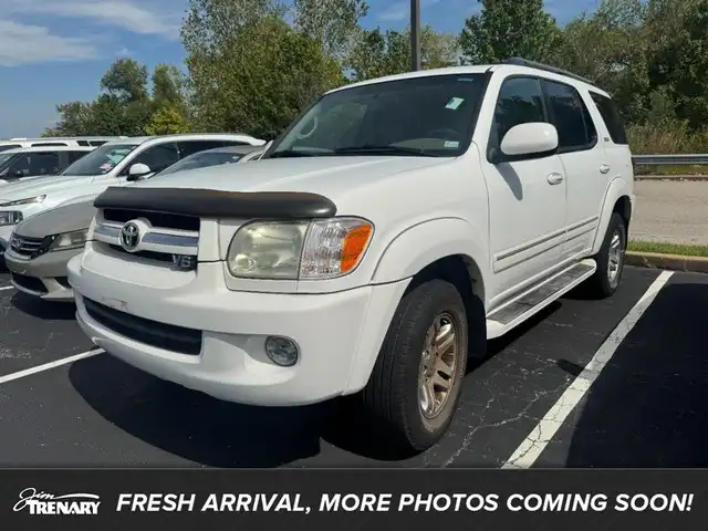 2006 Toyota Sequoia SR5 4WD's photo
