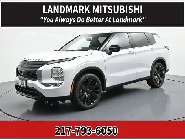 2026 Mitsubishi Outlander LE FWD's photo