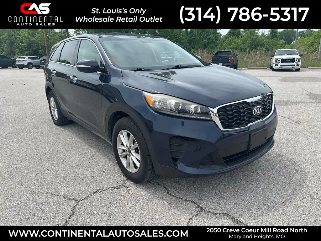 2019 Kia Sorento LX AT's photo