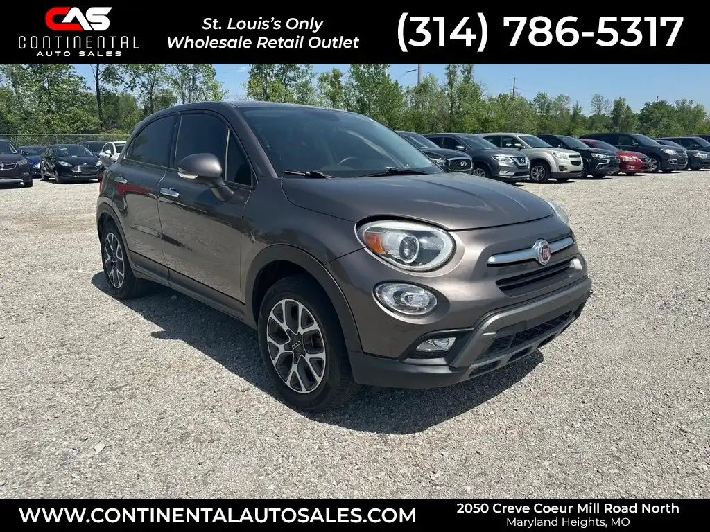 2016 FIAT 500X Lounge AWD's photo