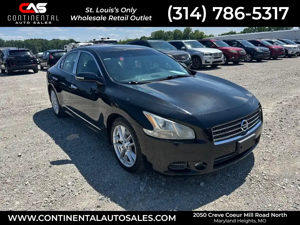 2011 Nissan Maxima 3.5 SV's photo
