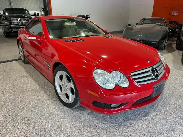 2005 Mercedes-Benz SL SL500's photo