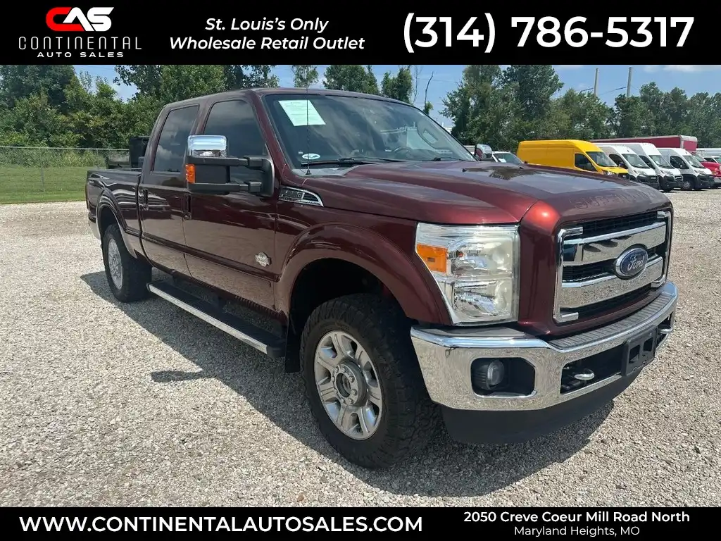 2015 Ford F-250 Lariat 4x4 Crew Cab 172 in's photo