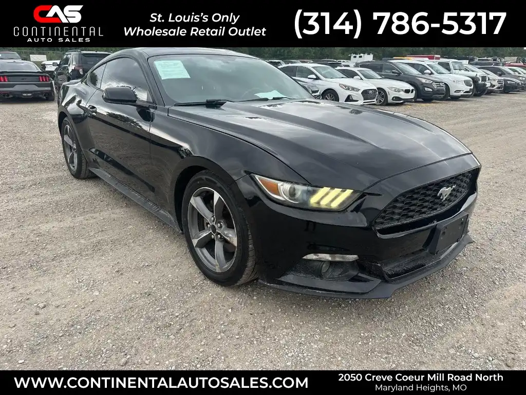 2015 Ford Mustang V6 Coupe's photo