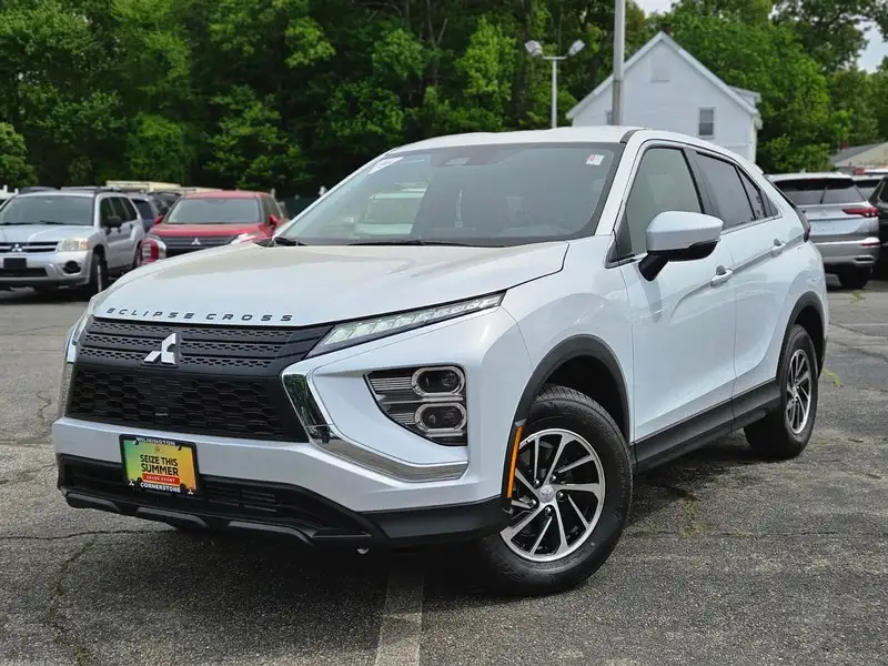2026 Mitsubishi Eclipse Cross ES S-AWC's photo