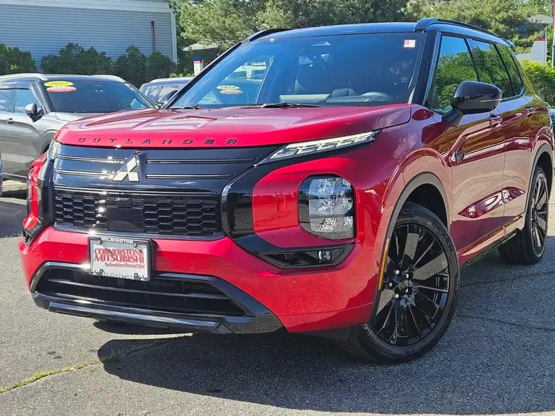 2026 Mitsubishi Outlander Plug-in Hybrid SEL Black Edition S-AWC's photo
