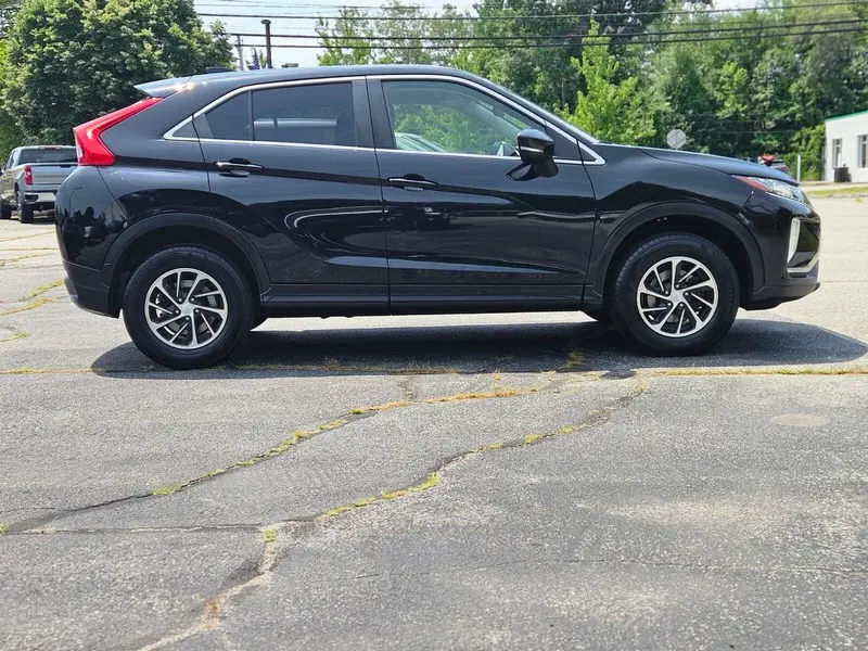 2020 Mitsubishi Eclipse Cross ES S-AWC photo 5
