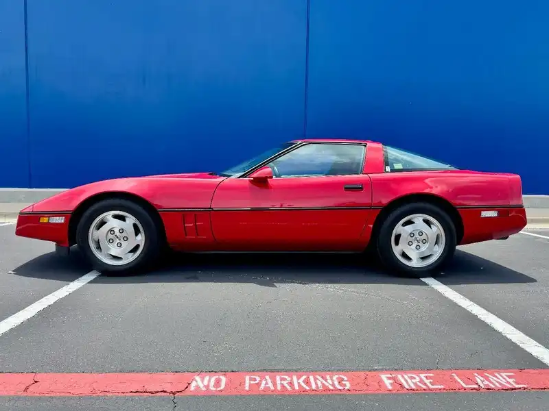 1988 Chevrolet Corvette's photo